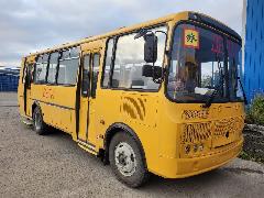 Центр образования посёлка Угольные Копи получит новые школьные автобусы