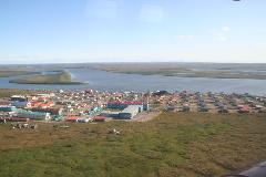 Волонтеры Канчалана порадовали пожилых сельчан танцами и песнями