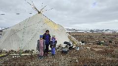 Дети оленеводов вернулись к родителям на время каникул